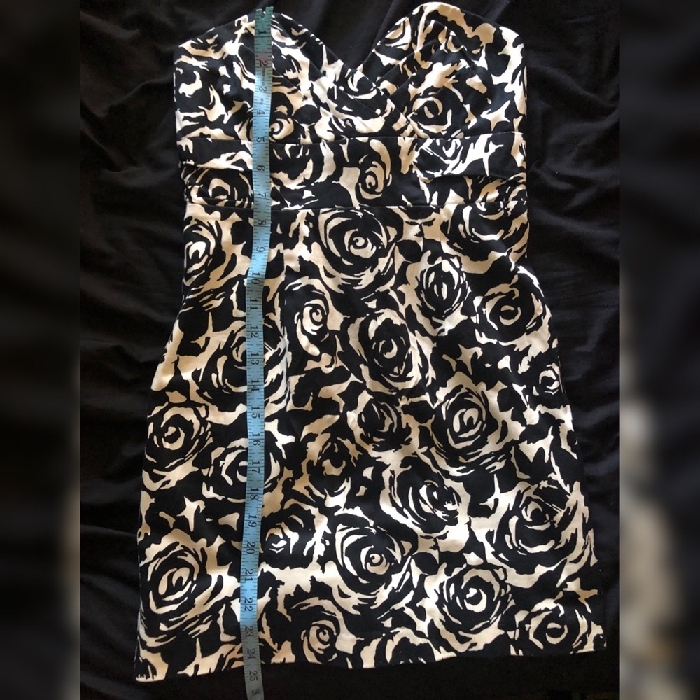Mini dress - Picture 3 of 5